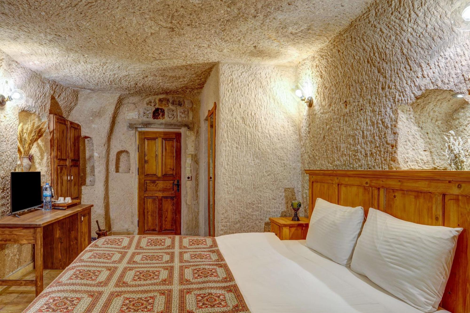Vasil Cave Hotel Uchisar Room photo