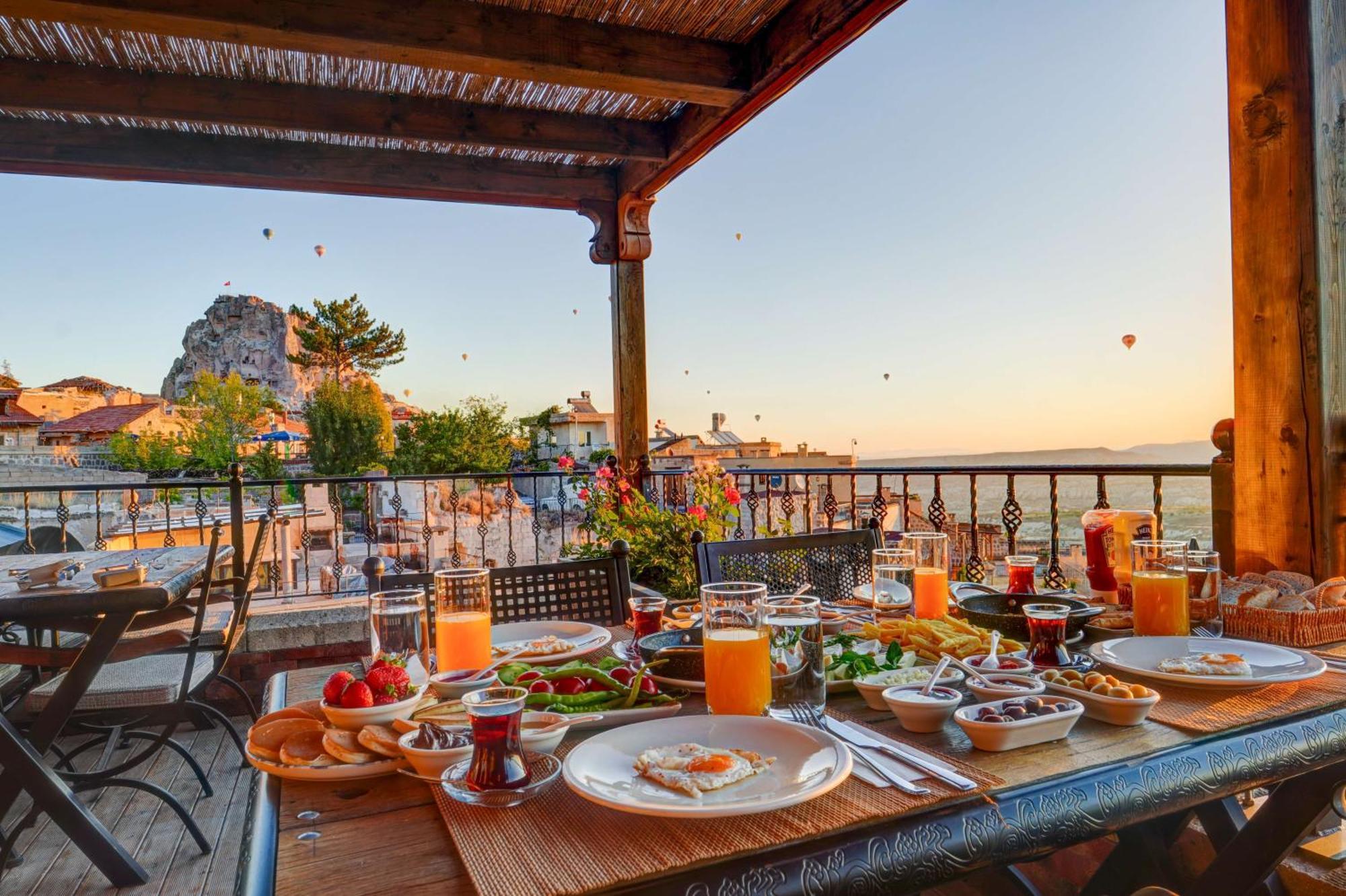 Vasil Cave Hotel Uchisar Exterior photo