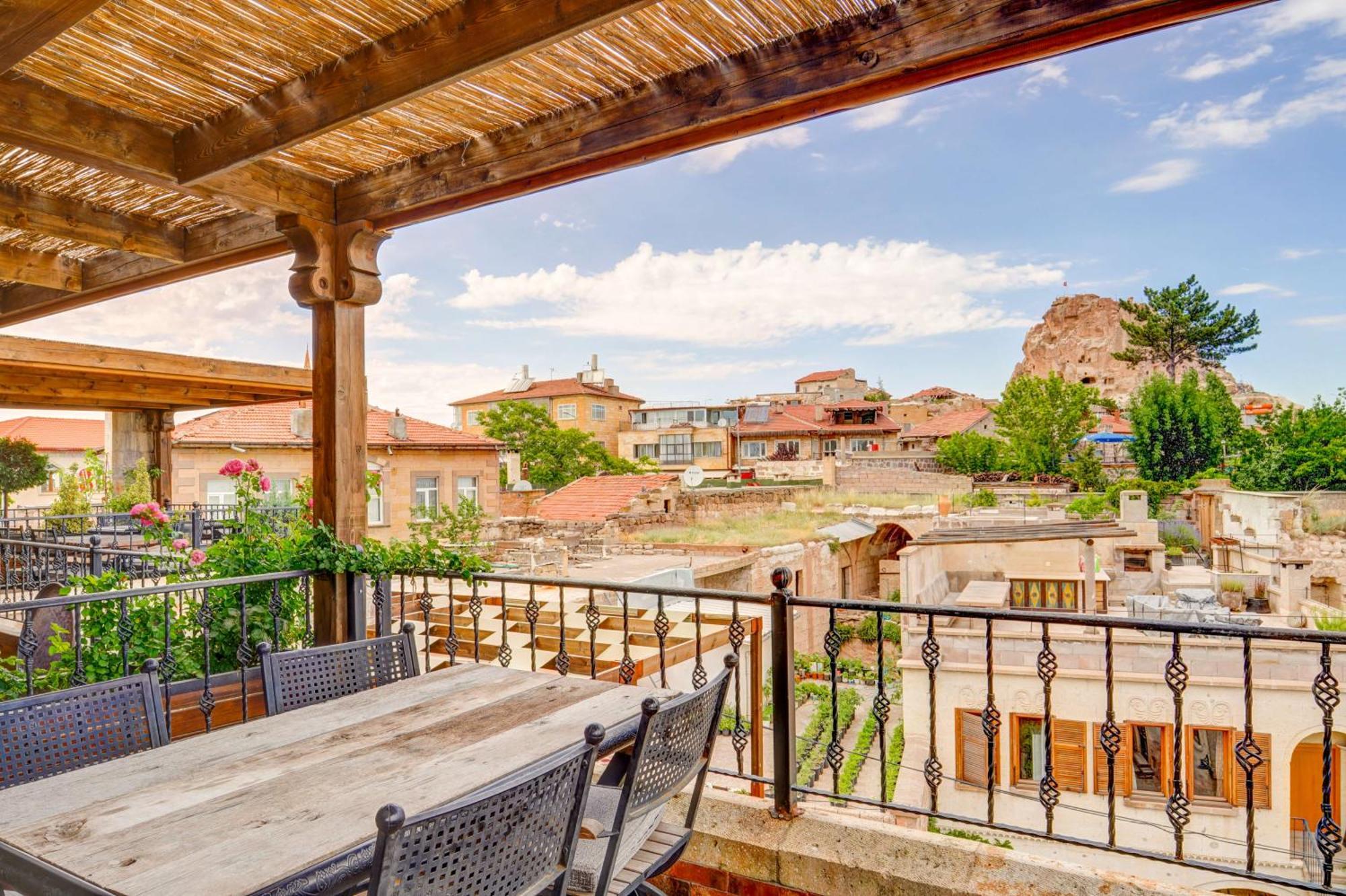 Vasil Cave Hotel Uchisar Exterior photo